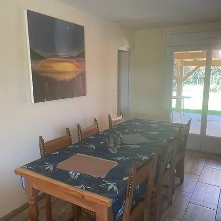 Lovely Four Bedroom With Private Pool. Douzains