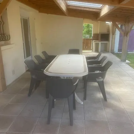 Lovely Four Bedroom With Private Pool. Douzains